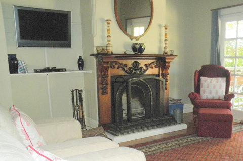 Fairbank House - C Tourism 6