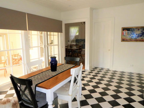 Fairbank House - C Tourism 11
