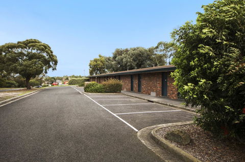 Burvale Hotel - C Tourism 28