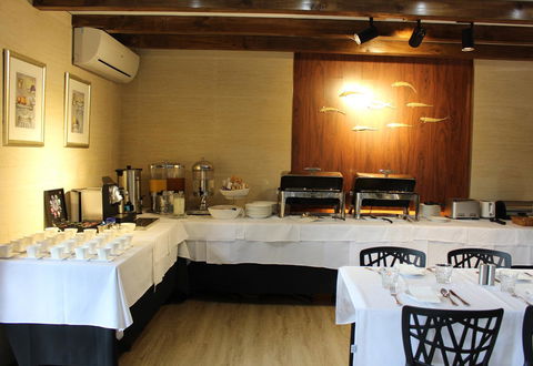 Eltham Gateway Hotel & Conference Centre - C Tourism 13