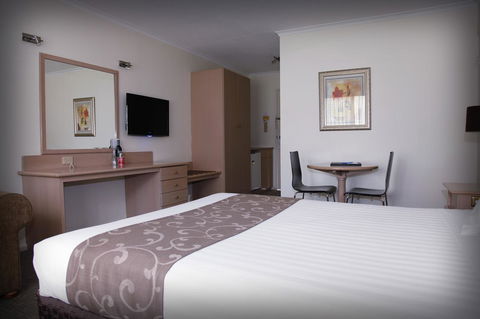 Eltham Gateway Hotel & Conference Centre - C Tourism 1
