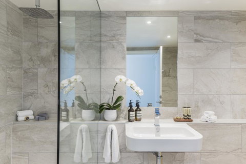 Quay West Suites Melbourne - C Tourism 11