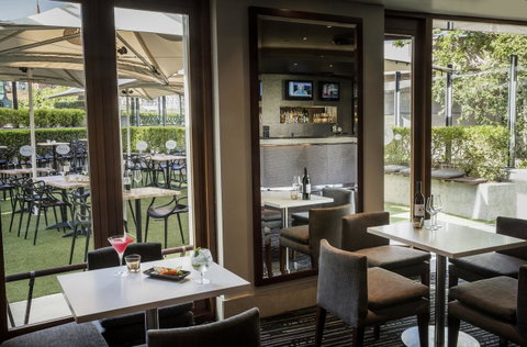 Quay West Suites Melbourne - C Tourism 24
