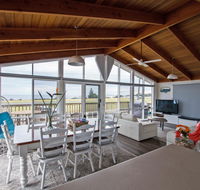 Stunning Waterfront only 10 minutes to Phillip Island - Pet Friendly - C Tourism