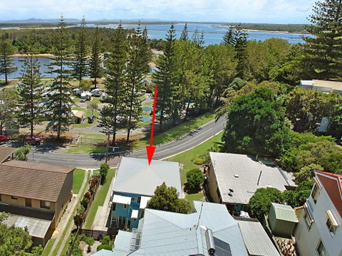 The Blue House - Flat Walk To River And Beach - C Tourism 0