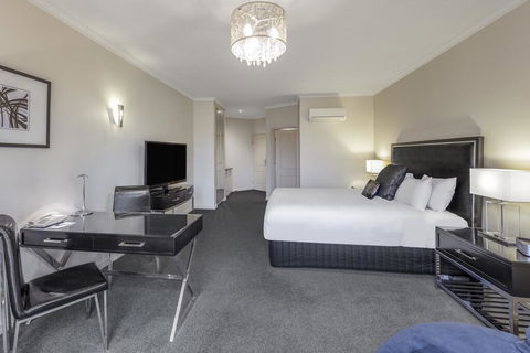 The Carrington Hotel - C Tourism 3