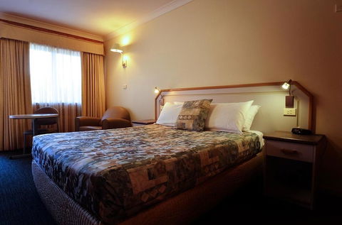 The Crossing Motel - C Tourism 0