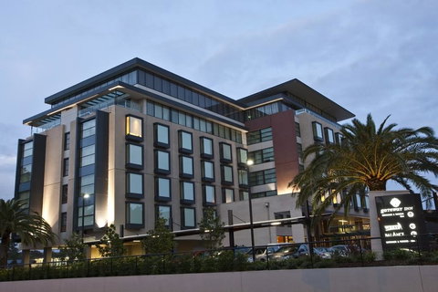 The Gateway Inn, Newcastle - C Tourism 0