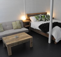 The Jungle Stays - C Tourism