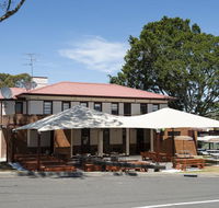 The Oaks Hotel - C Tourism