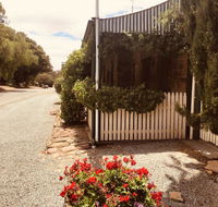 The Olde Devonshire House - C Tourism