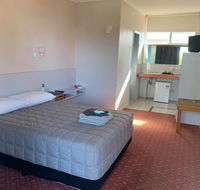 The Royal Motel - C Tourism