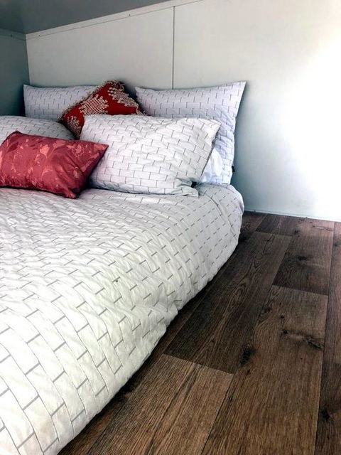 The Saddle Camp Tiny House, Braidwood - C Tourism 3