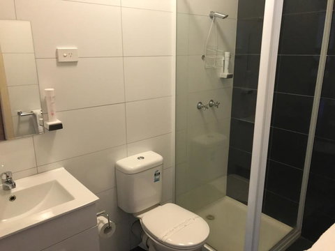 The Wharf Hotel - C Tourism 0