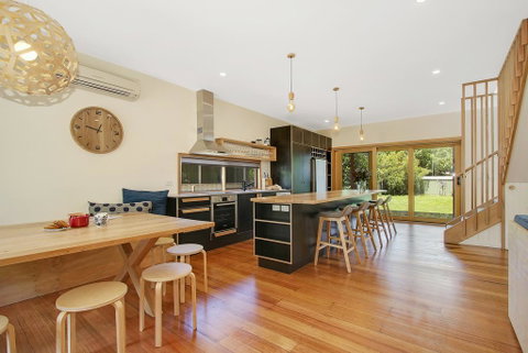 The Wooden House At 30 Delany - C Tourism 3