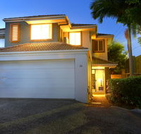 Theme Park HolidayTownhouse - C Tourism