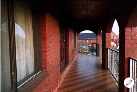 Thomastown Antique House En-suite Room - C Tourism 3