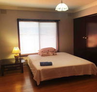 Thomastown antique house room 1 - C Tourism
