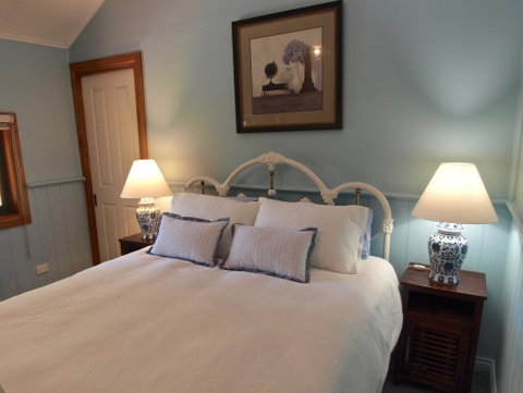 Tiffany's Country Cottages - C Tourism 0