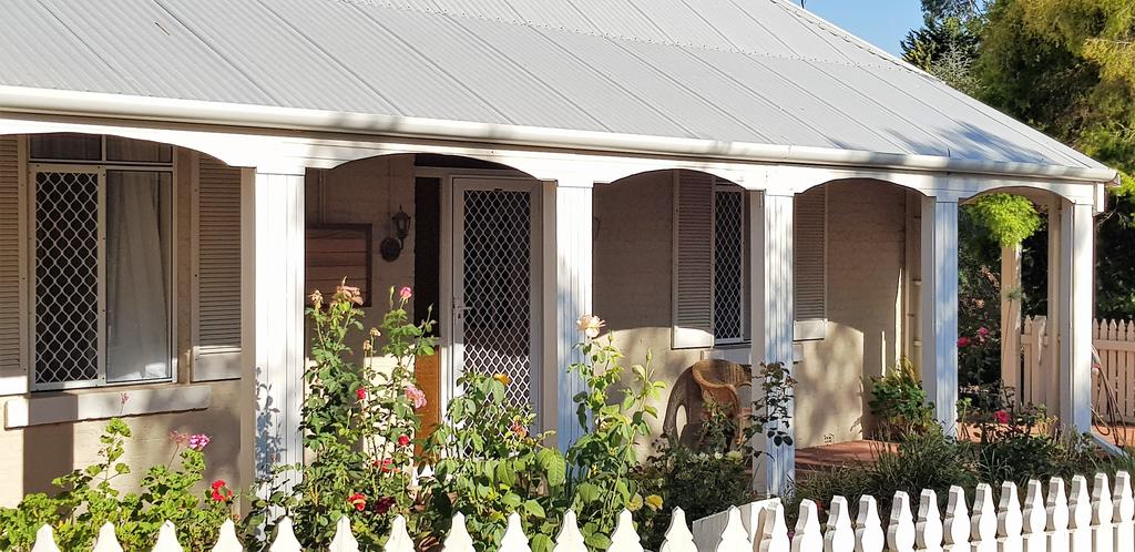 Glen Forrest WA C Tourism