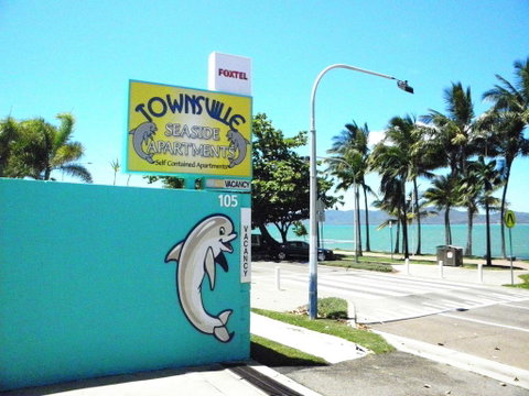 Townsville Seaside Apartments - C Tourism 0