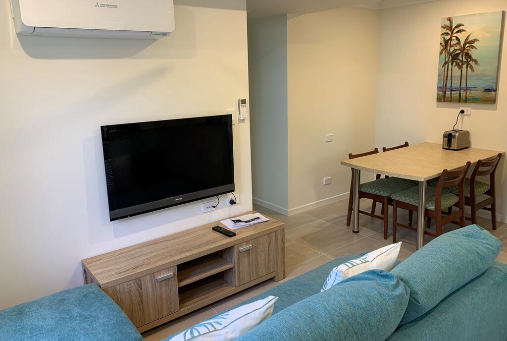 Forest Glen QLD C Tourism