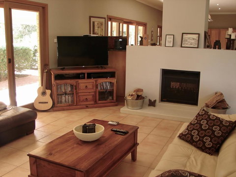 Tranquil Vistas - C Tourism 3