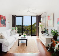 Treetop Retreat Five Minute Stroll To The Beach - C Tourism