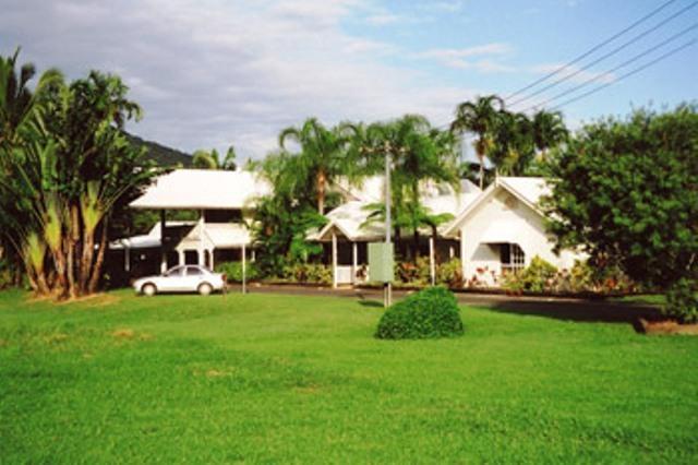 Bedarra Island QLD C Tourism