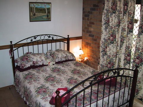 Twilight Grove Farm - C Tourism 0