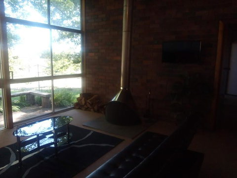 Twinkle Tree's Cottage - C Tourism 0