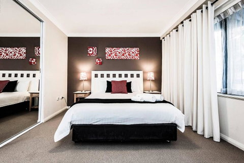 Two Bedroom Apt Next To Perth CBD With Parking. - C Tourism 0