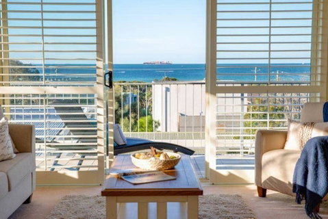 Tyrone Beach Retreat, VIEWS - C Tourism 2