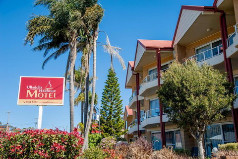 Ulladulla Harbour Motel - C Tourism 2