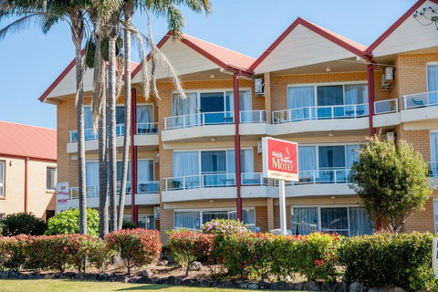 Ulladulla Harbour Motel - C Tourism 0