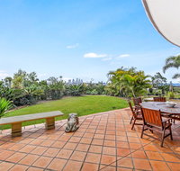 Unrivaled Ocean and City views from Resort Style 3bed with Garden - C Tourism