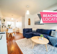 Urban Beach Shack-Metres from the Beach  Cafes - C Tourism