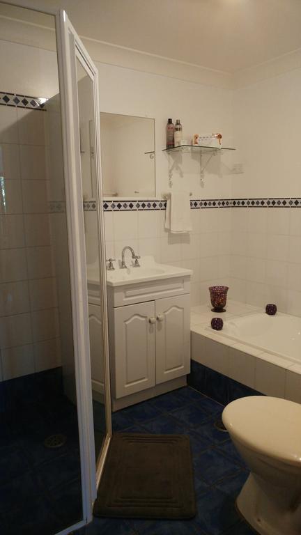Ven & Marks Place - C Tourism 3