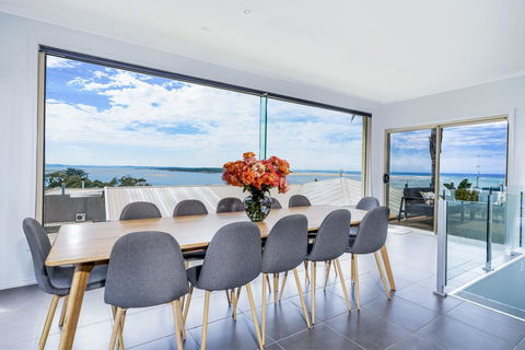 VIEWS FOREVER - INVERLOCH - C Tourism 1