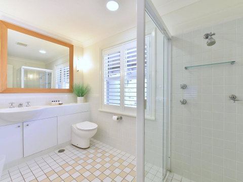 Villa Executive 2br Quattro Resort Condo Located Within Cypress Lakes Resort (nothing Is More Central) - C Tourism 3