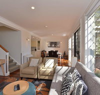 Villa Executive 2br Quattro Resort Condo located within Cypress Lakes Resort nothing is more central - C Tourism
