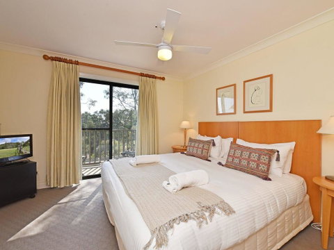 Villa Executive 2br Viti Resort Condo Located Within Cypress Lakes Resort (nothing Is More Central) - C Tourism 2