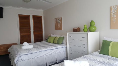 Villa Riviera On River Front - C Tourism 3