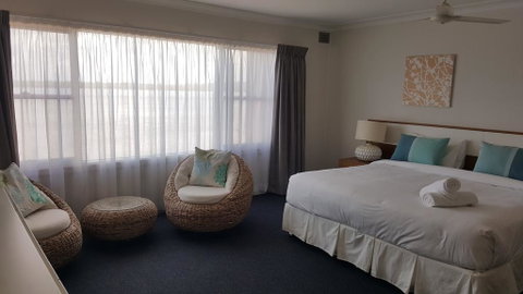 Villa Riviera On River Front - C Tourism 2