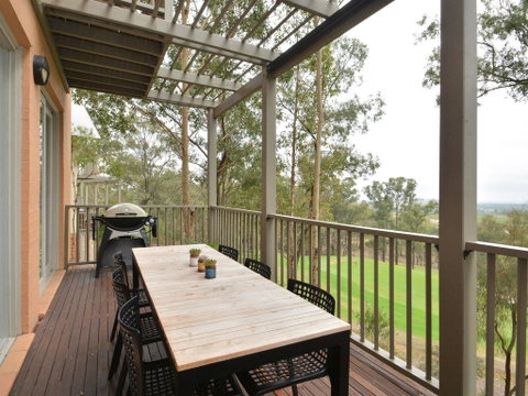 Villas Diciotto (sleeps 18) Resort Condos Located Within Cypress Lakes Resort (nothing Is More Central) - C Tourism 0