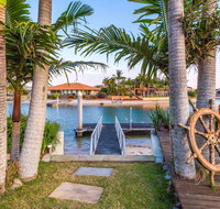 Vista del Mare - 81 Witonga Drive Yamba Family home on water. - C Tourism