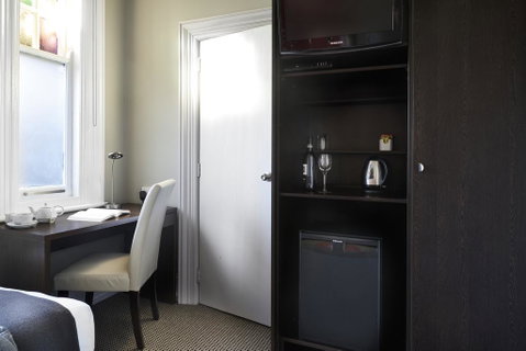 Vulcan Hotel Sydney - C Tourism 1