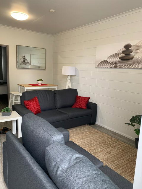 Walk To Lamberts Beach With Wi-fi And Netflix - C Tourism 0