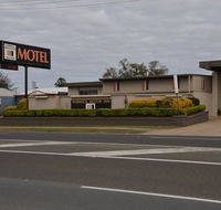 Warwick Motor Inn - C Tourism