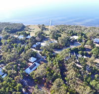 Waterfront Retreat At Wattle Point - C Tourism